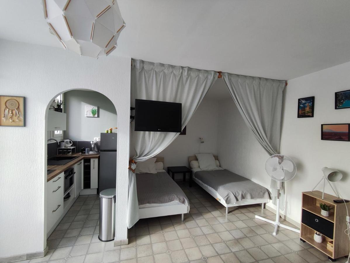 Studio Meuble Classe 2 Etoiles - 30M² Greoux-les-Bains Ngoại thất bức ảnh